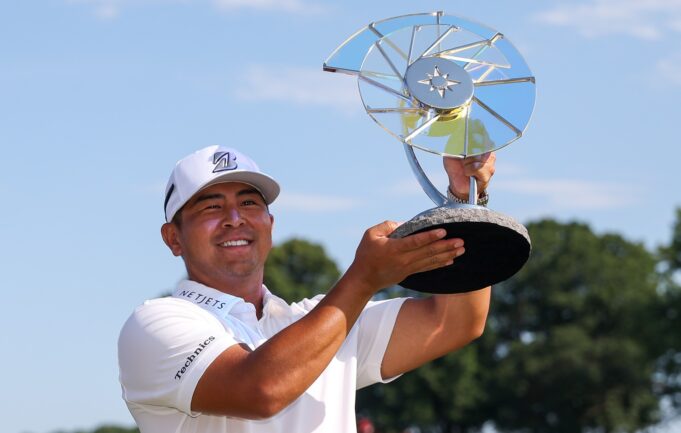 A Crazy Weekend Run Leads to 3M Open Victory