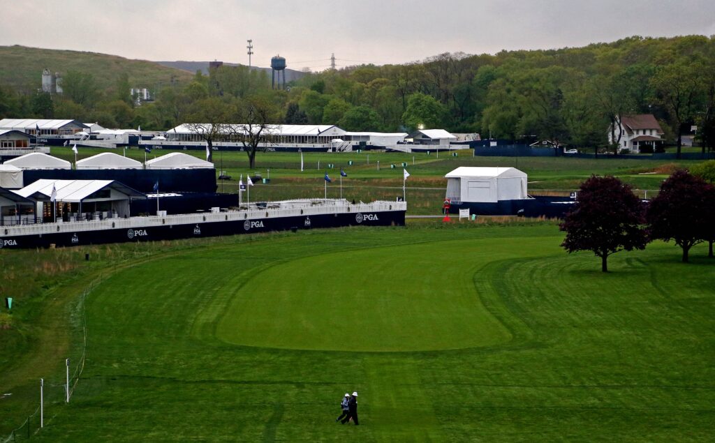 A Monument to Golf's Grandest Gamble - Golfer Insight A Monument to Golf's Grandest Gamble