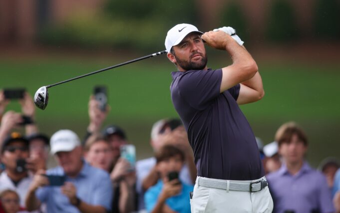 Scheffler's Wild Bounce Off a Spectator Adds to Frustration at Procore Scheffler's Wild Bounce Off a Spectator Adds to Frustration at Procore