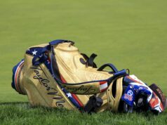 This Smartly Designed Golf Bag Is A Must For Travel This Smartly Designed Golf Bag Is A Must For Travel