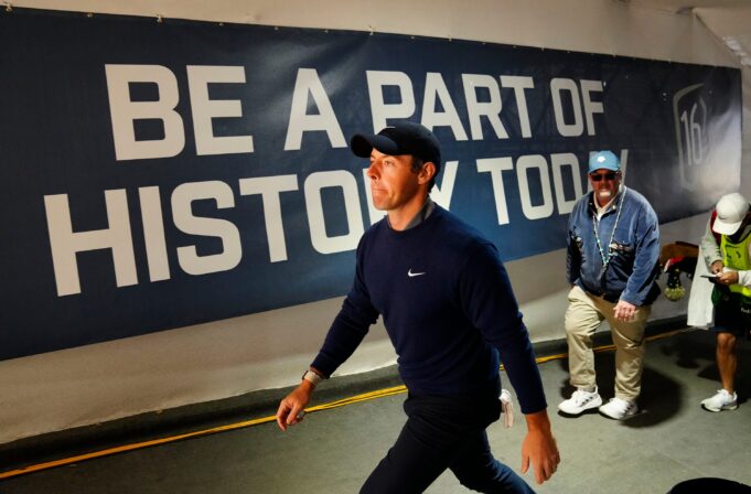 Rory McIlroy Cuts Practice Short Due To Bizarre Injury